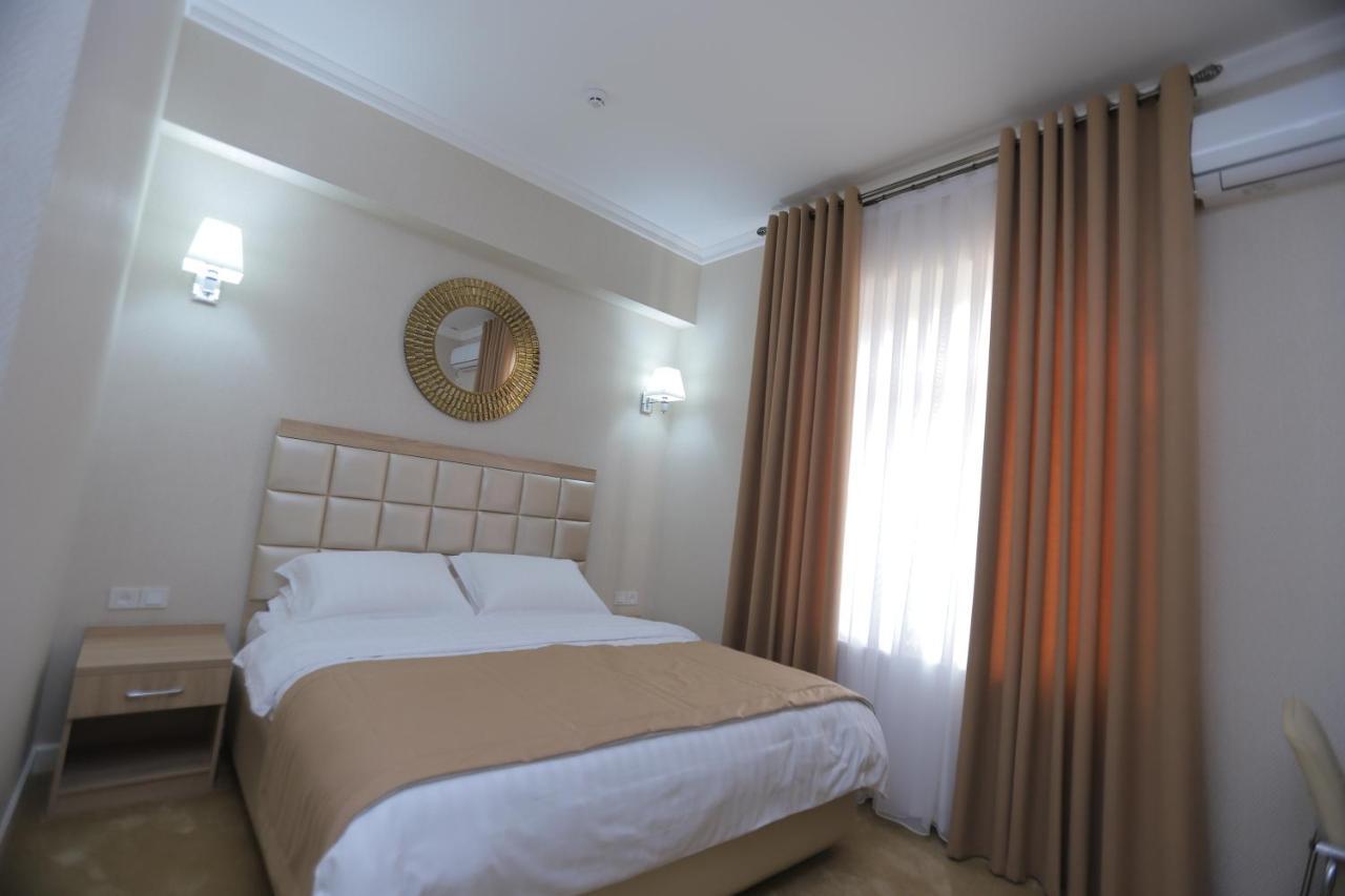 Velara Hotel Tashkent Luaran gambar